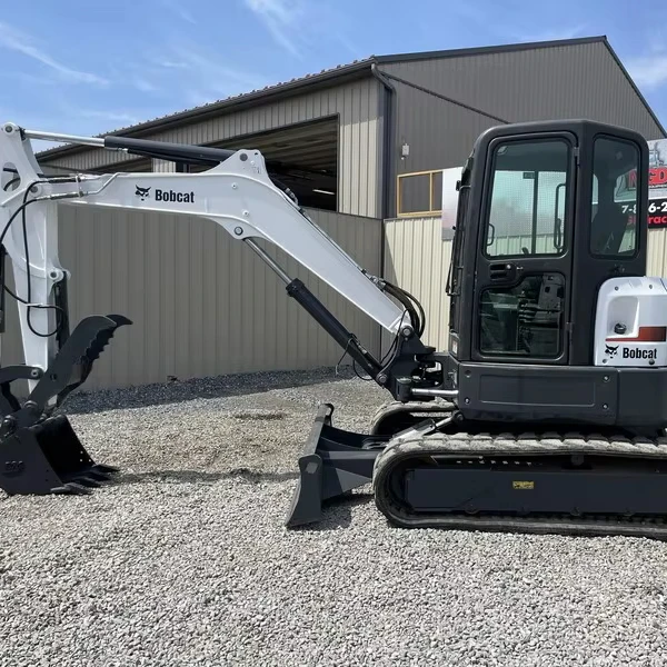 Used Mini Hydraulic Excavators Poclain Brand Cylinder Include Bearing Motor Gearbox Gear TOSHIBA Diesel Powered PLC Pump 7m